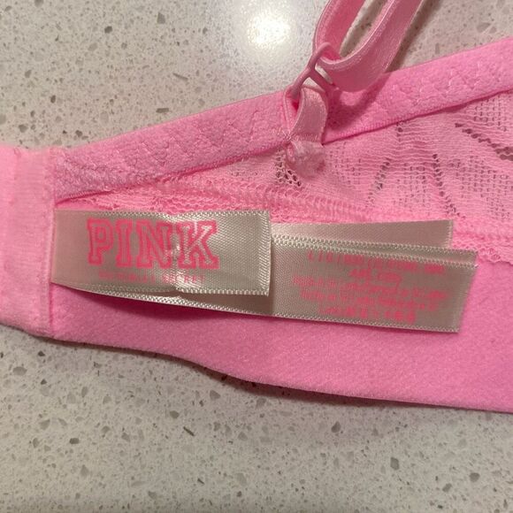 Victoria’s Secret bralette size large ￼ - Picture 5 of 7